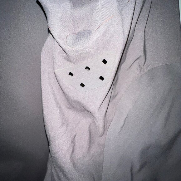 NAU Gray 100% Recycled Polyester Lightweight Jacket - Size Women's Large - Picture 9 of 9